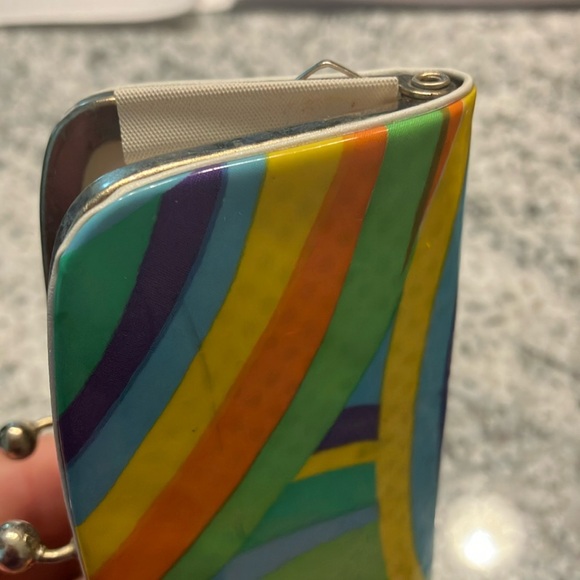 Colorful Abstract Wallet - Picture 4 of 8